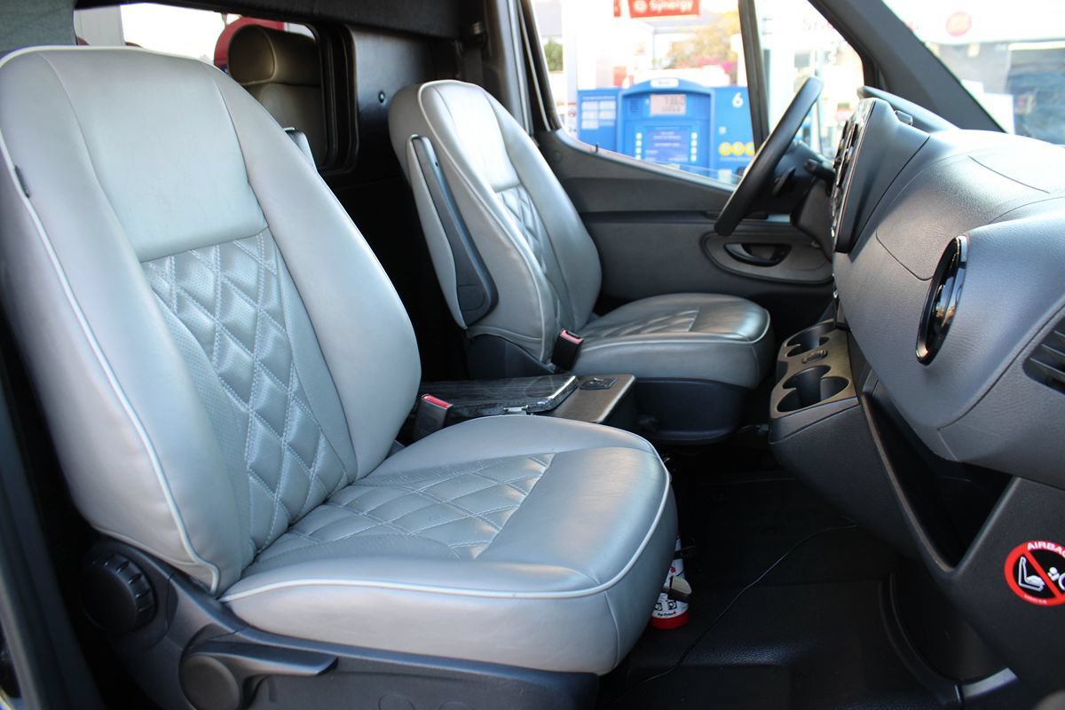 Used 2019 Mercedes-Benz Sprinter 170 image 24