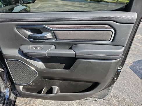 Used 2025 RAM 1500 Laramie w/ Sport Appearance Package AWD/4WD image 17