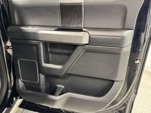 Used 2018 Ford F150 Platinum w/ Equipment Group 701A Luxury image 19