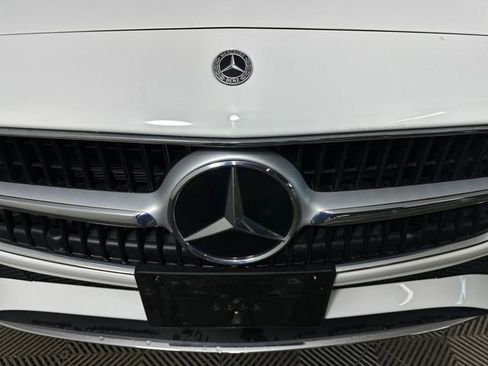 Used 2022 Mercedes-Benz C 300 Sedan image 9