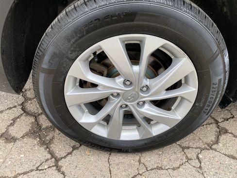 Used 2020 Hyundai Tucson Value AWD/4WD image 29