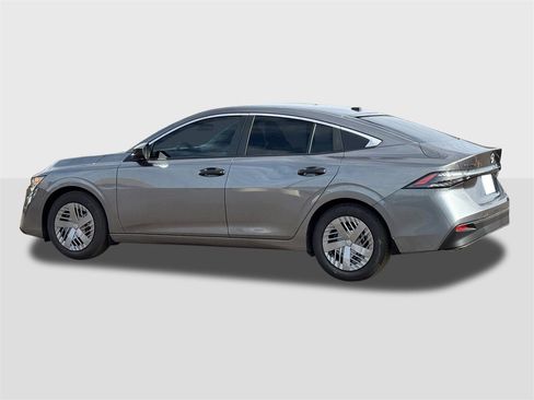 New 2026 Nissan Sentra S image 3