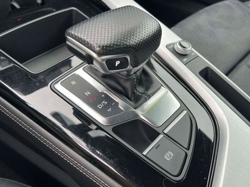 Used 2022 Audi A5 2.0T Premium Plus AWD/4WD image 12