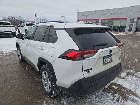 Used 2020 Toyota RAV4 XLE image 7