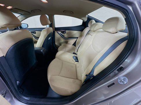 Used 2013 Hyundai Elantra GLS w/ Preferred Pkg image 25