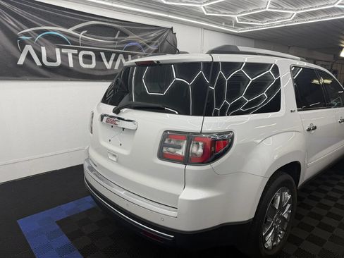 Used 2017 GMC Acadia Limited SLT FWD image 3