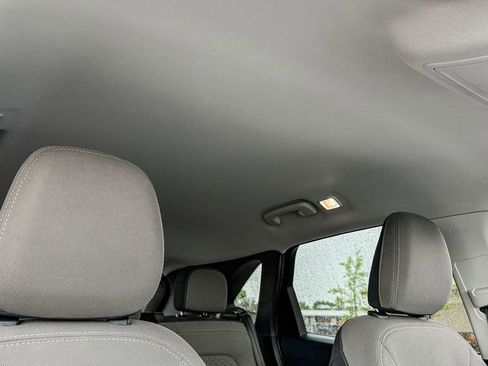 Used 2022 Ford Escape SE w/ SE Sport Appearance Package FWD image 22