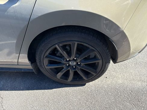 Used 2024 MAZDA MAZDA3 s image 5