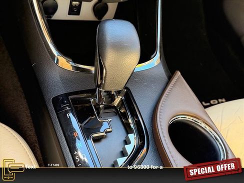 Used 2014 Toyota Avalon XLE Touring image 24