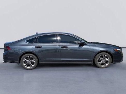 Used 2023 Honda Accord EX image 2