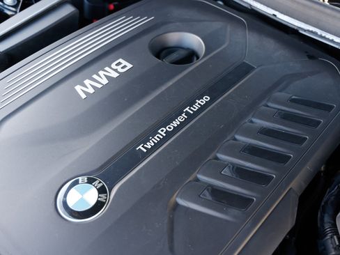 Used 2017 BMW 540i image 54