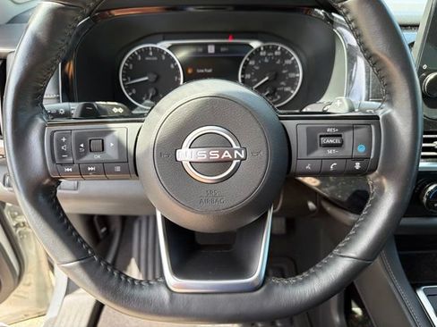 Certified 2023 Nissan Pathfinder SL w/ SL Premium Package AWD/4WD image 27