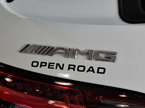 Used 2025 Mercedes-Benz SL 63 AMG S e Performance 4MATIC image 32