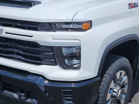 New 2026 Chevrolet Silverado 2500 Custom w/ Custom Convenience Package AWD/4WD image 6