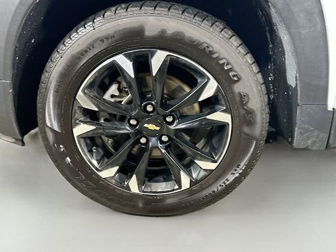 Certified 2022 Chevrolet TrailBlazer LT w/ Convenience Package image 30