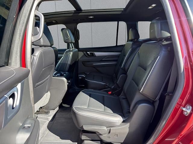 Used 2025 Buick Enclave Sport Touring w/ Super Cruise Package AWD/4WD image 24