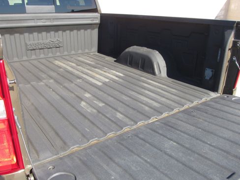 Used 2023 Chevrolet Silverado 1500 High Country w/ Z71 Off-Road Package image 8