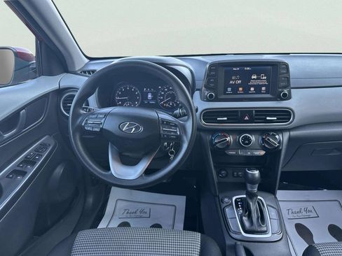 Used 2020 Hyundai Kona SE FWD image 17