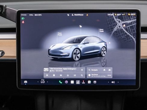 Used 2023 Tesla Model 3 Standard Range RWD image 16