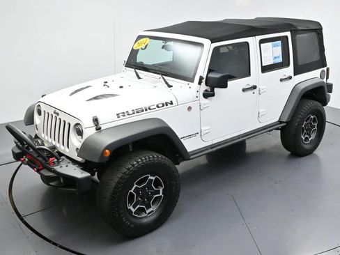 Used 2014 Jeep Wrangler Unlimited Rubicon AWD/4WD image 38