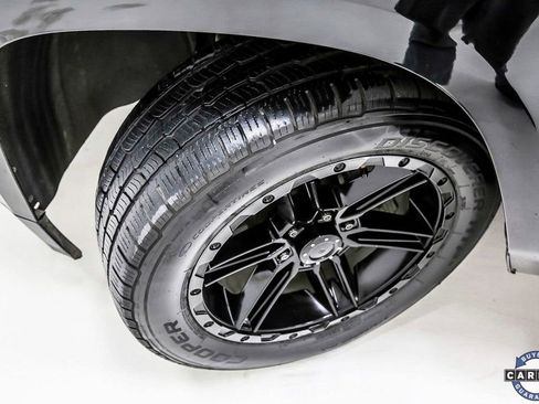 Used 2019 Chevrolet Tahoe LS image 12