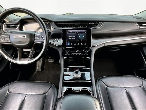 Used 2022 Jeep Grand Cherokee L Limited image 16