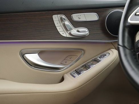 Certified 2022 Mercedes-Benz GLC 300 GLC 300 w/ Premium Package Lite image 32