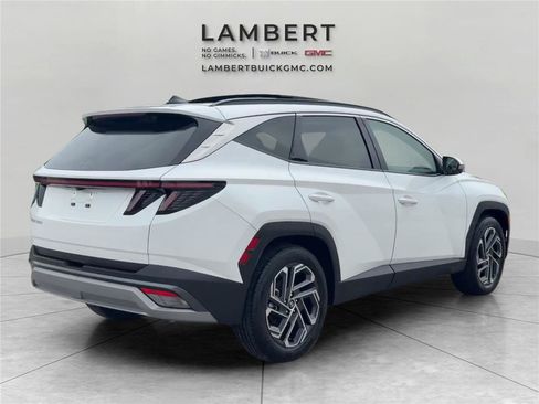 Used 2025 Hyundai Tucson Limited FWD image 5