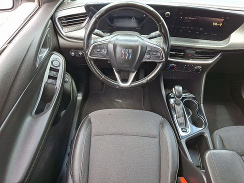 Used 2024 Buick Encore GX Preferred w/ Comfort Package FWD image 12