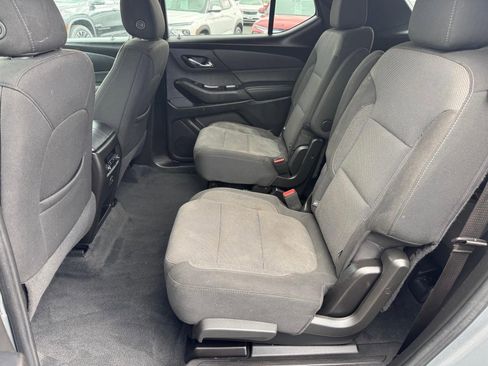 Certified 2023 Chevrolet Traverse LT AWD/4WD image 5