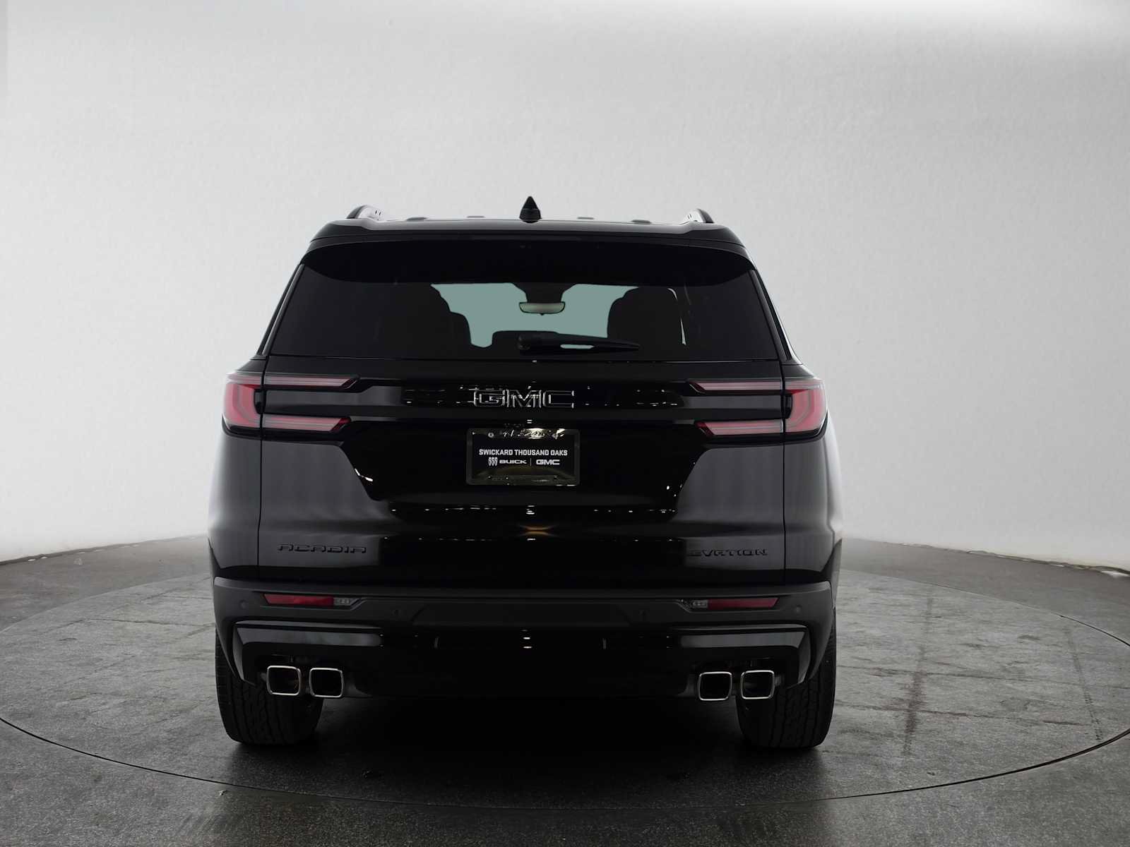 Used 2026 GMC Acadia Elevation w/ Super Cruise Package FWD image 4