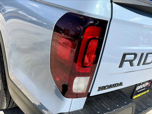 New 2026 Honda Ridgeline Black Edition image 14