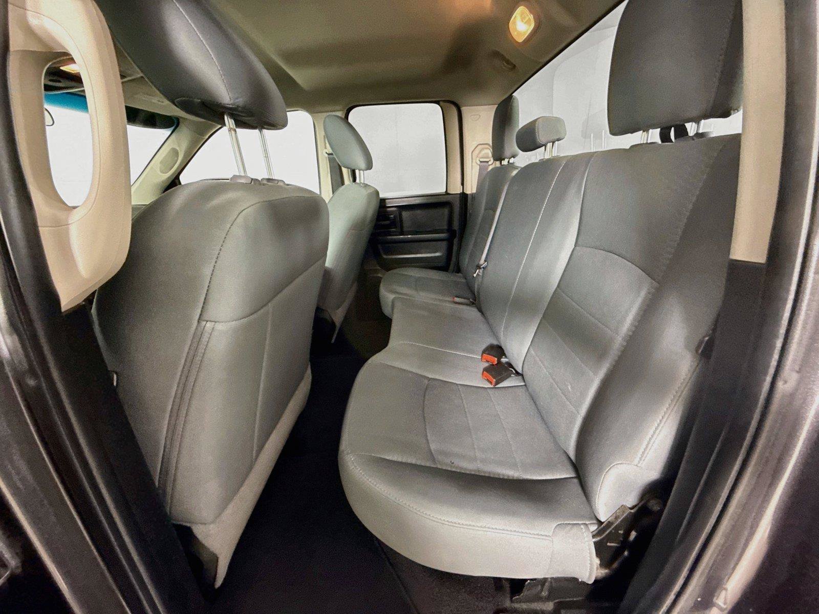 Used 2018 RAM 1500 Express w/ Express Value Package AWD/4WD image 10