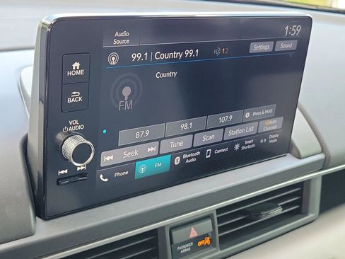 Used 2023 Honda Pilot EX-L image 36