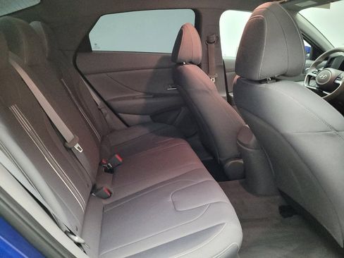 Used 2021 Hyundai Elantra SEL w/ Cargo Package image 19