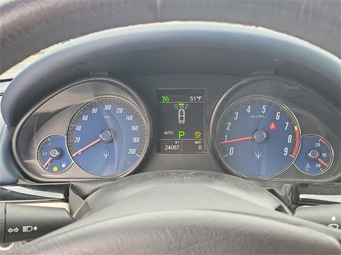 Used 2015 Maserati GranTurismo Sport image 27