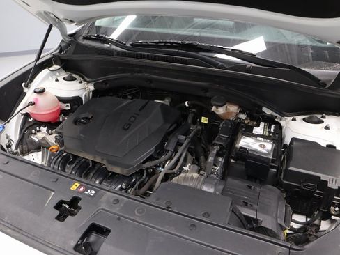 Certified 2022 Hyundai Santa Fe SE image 12