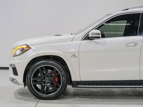 Used 2016 Mercedes-Benz GL 63 AMG 4MATIC image 14