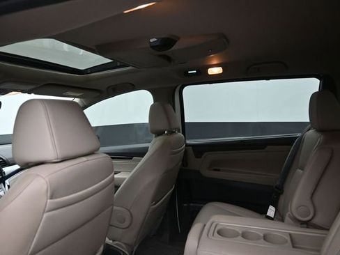 Used 2023 Honda Odyssey Touring image 20