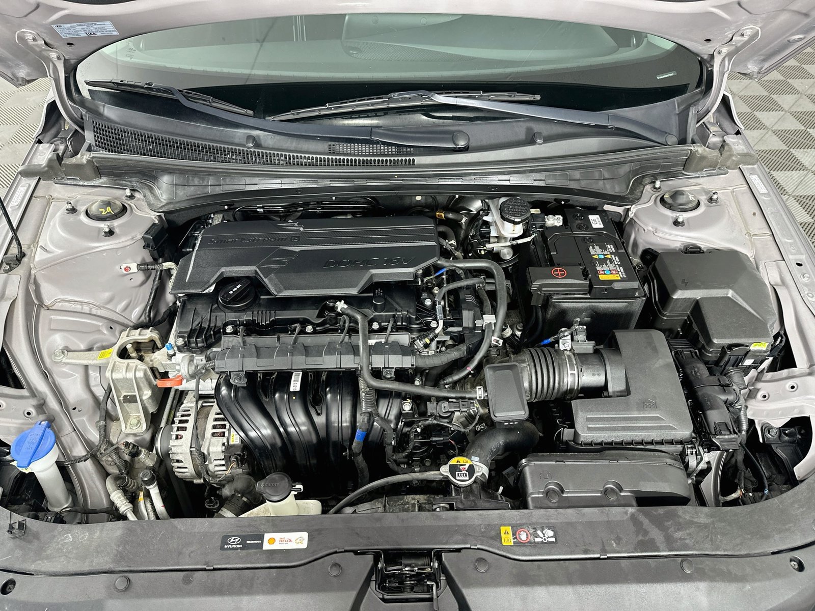 Used 2024 Hyundai Elantra SEL FWD image 29