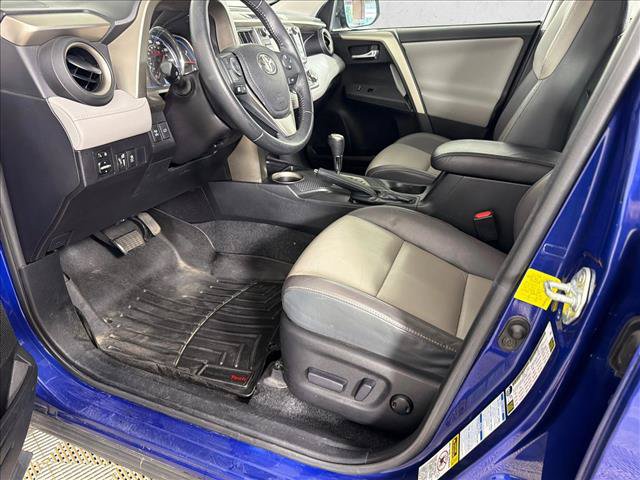 Used 2015 Toyota RAV4 Limited AWD/4WD image 11