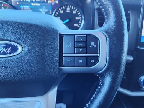 Used 2022 Ford Expedition XLT image 17