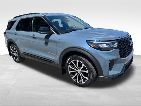 Used 2026 Ford Explorer ST-Line AWD/4WD image 7