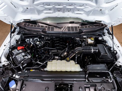 Used 2024 Ford F150 STX image 25