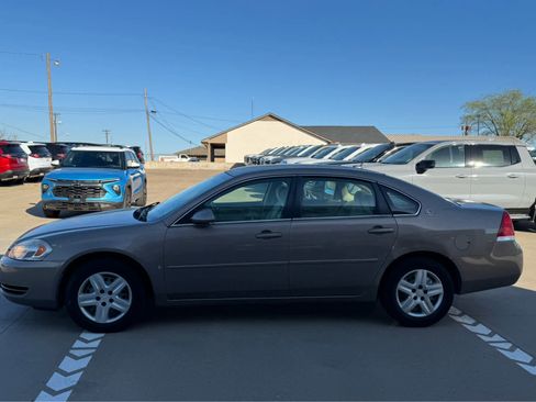 Used 2007 Chevrolet Impala LS image 3