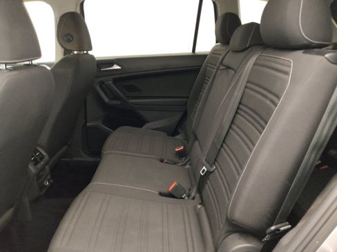 Used 2022 Volkswagen Tiguan S FWD image 18