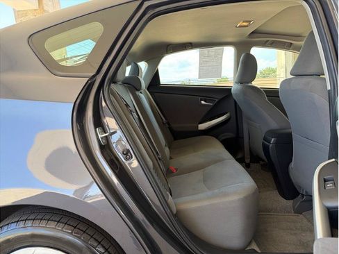 Used 2013 Toyota Prius Three w/ Solar Roof Pkg FWD image 13