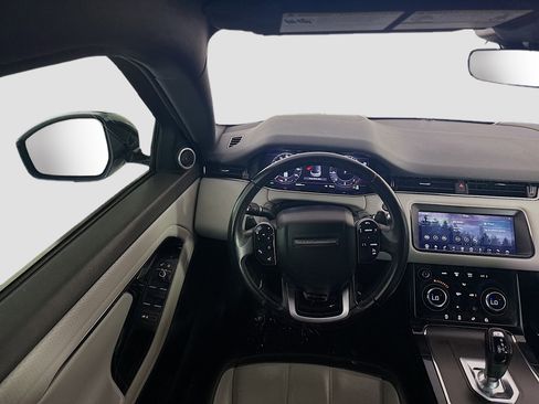 Used 2020 Land Rover Range Rover Evoque R-Dynamic S image 17
