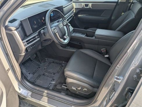 Used 2026 Hyundai Santa Fe SEL w/ Tow & Go Package image 9