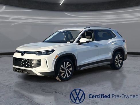 Certified 2026 Volkswagen Tiguan S FWD image 1